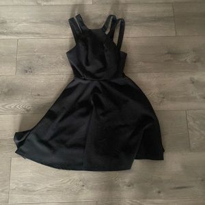 Black dress short flowy